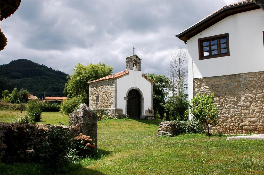 Hotel Casona Cuervo San Tirso de Candamo Exterior foto